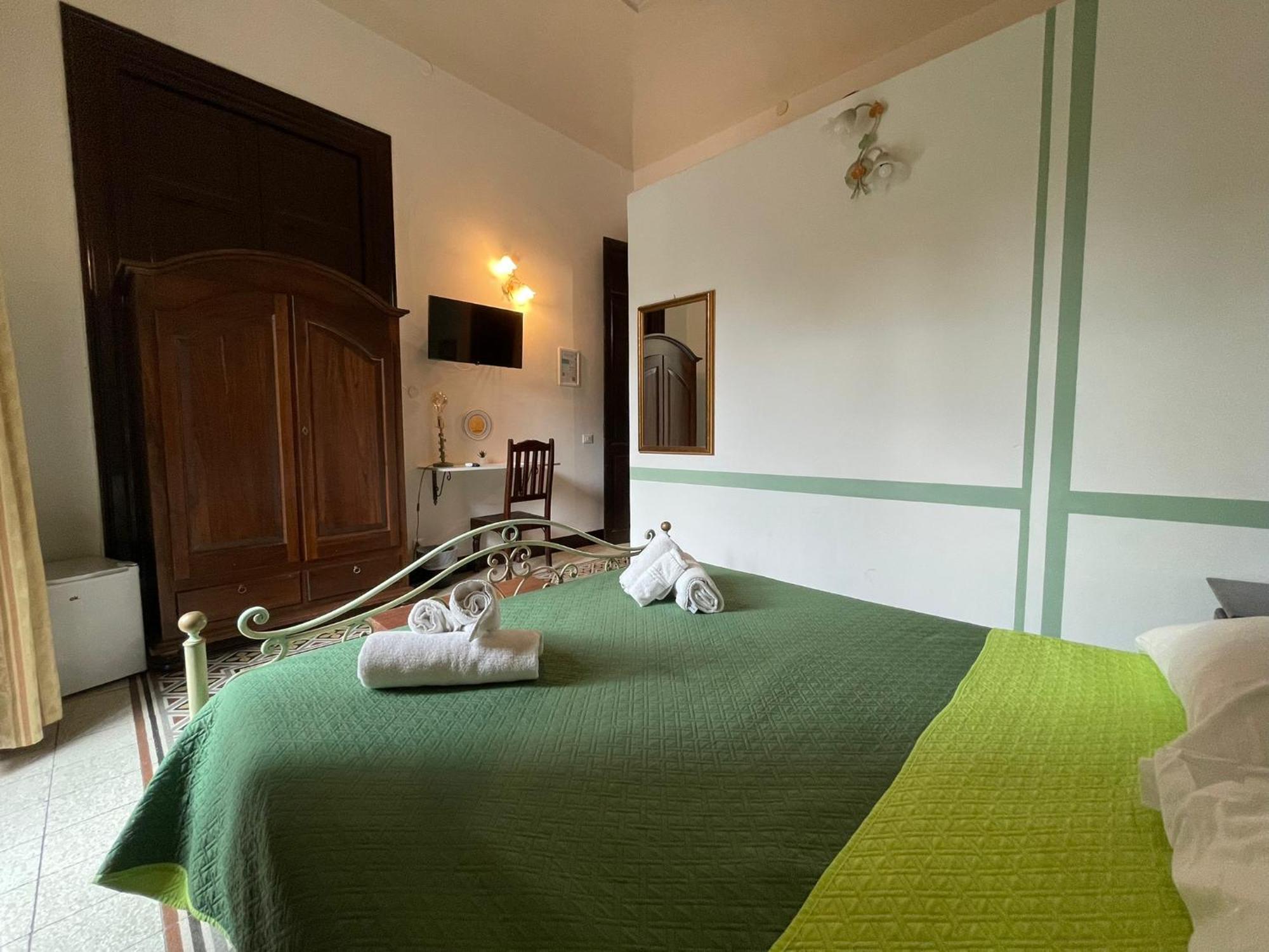 Hotel Teatro Del Sole Cavour Palermo Camera foto