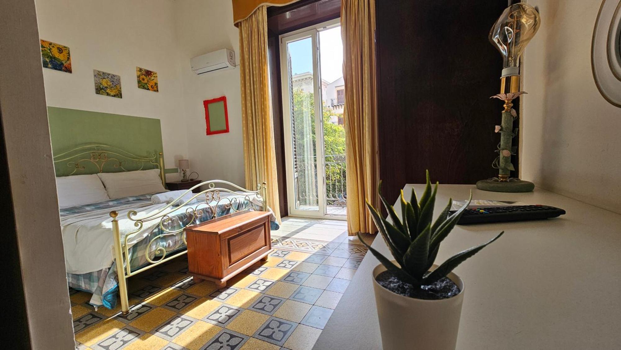 Hotel Teatro Del Sole Cavour Palermo Esterno foto